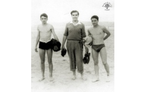 1958, Julio - Playa de Razo